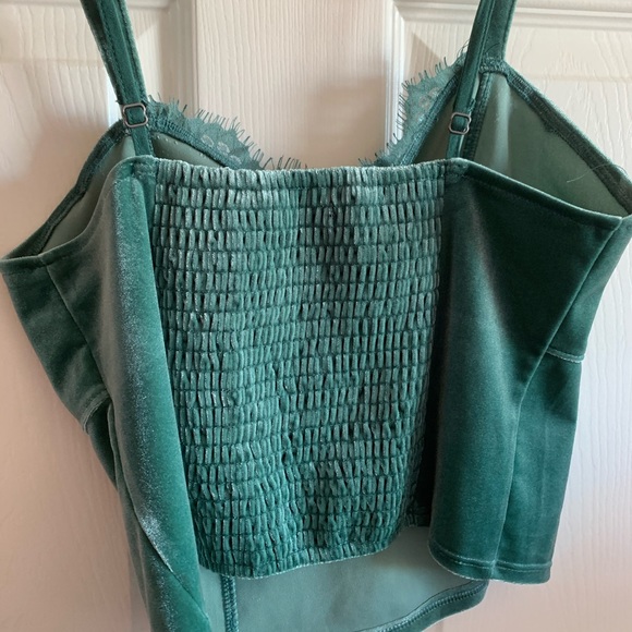 SOLD ** Abercrombie Velvet Boustier Top - Picture 2 of 4